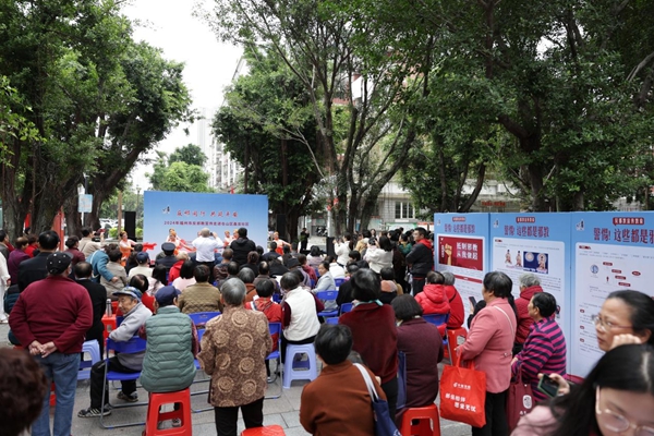 反邪教宣傳教育走進鑫龍社區、鰲峰洲社區 反邪教宣傳教育走進鑫龍社區、鰲峰洲社區