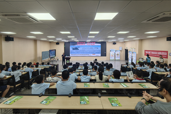 “崇尚科學(xué) 無邪校園”反邪教警示宣傳教育走進(jìn)臺(tái)江第二實(shí)驗(yàn)小學(xué)